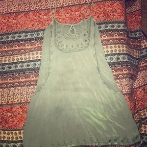 GREEN DRESS
